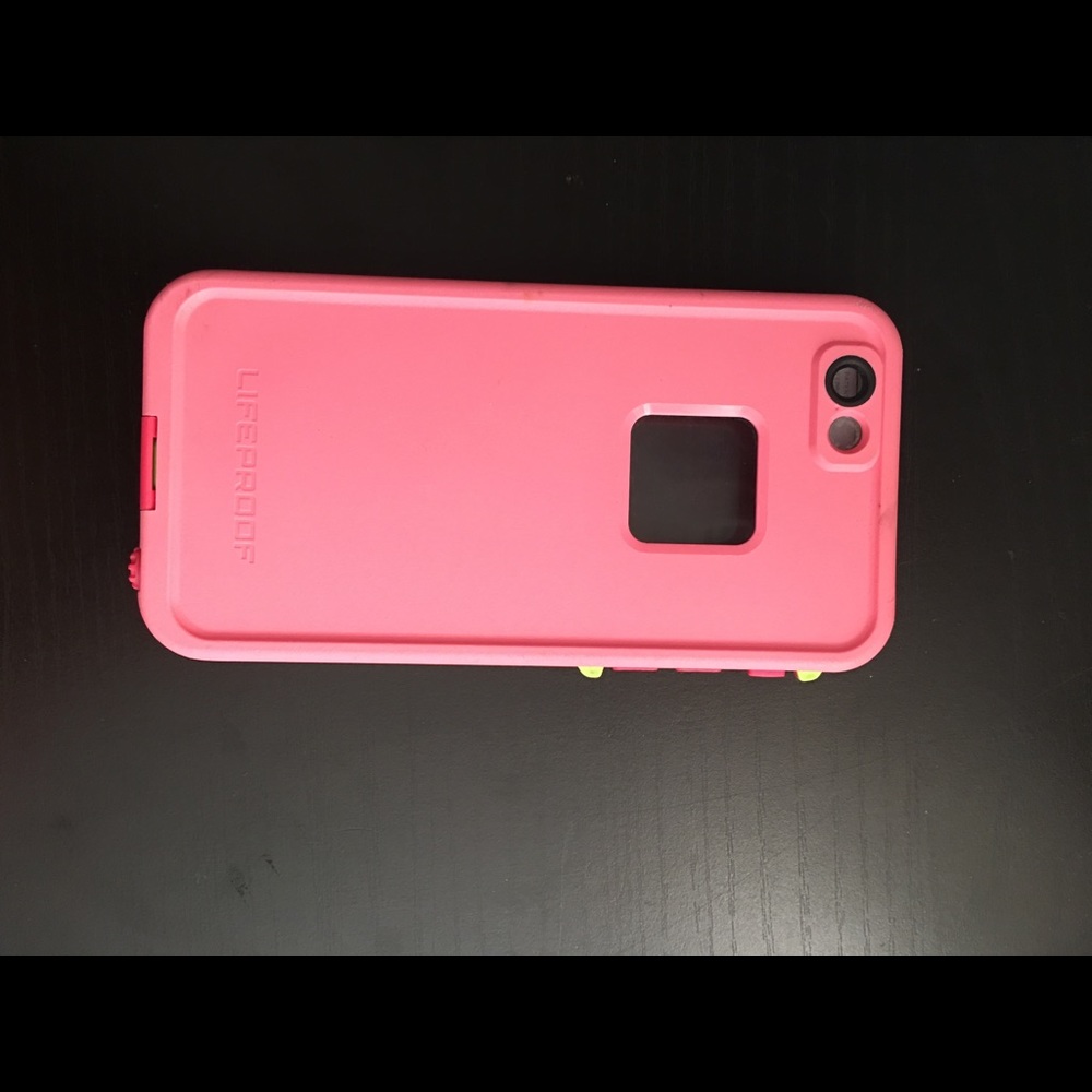 I phone 6s Lifeproof case